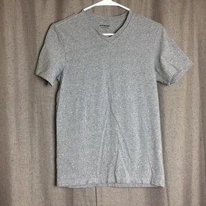 Men’s tee shirt. Grey, size small